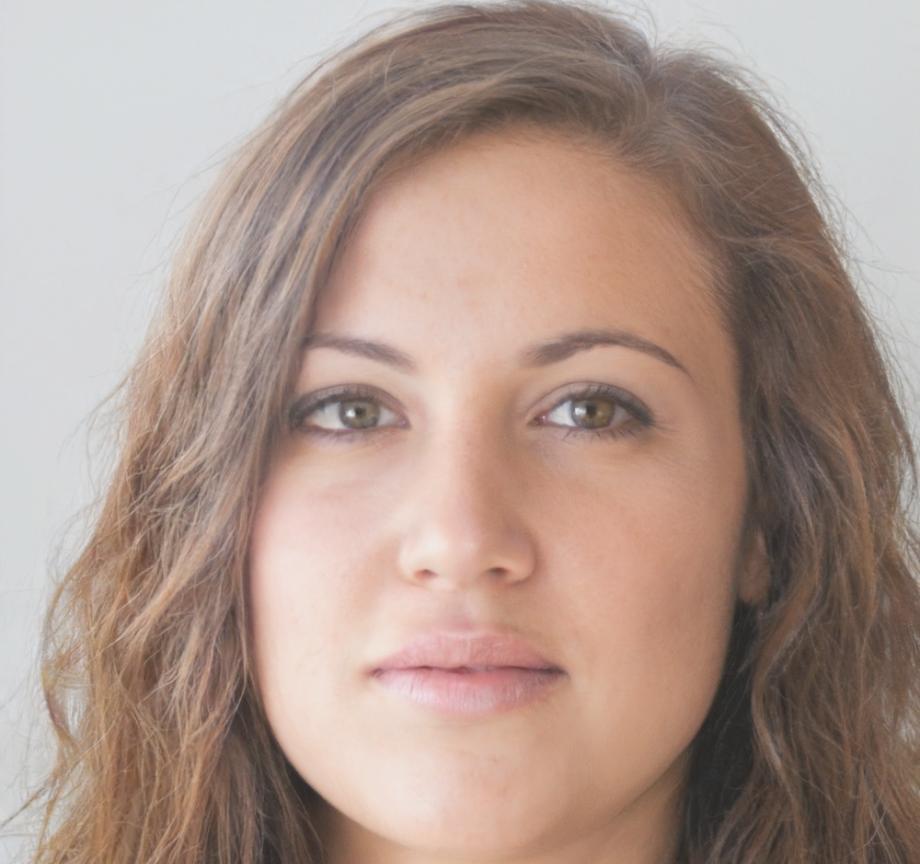 Portrait de Léonie Vauquelin formatrice en finances